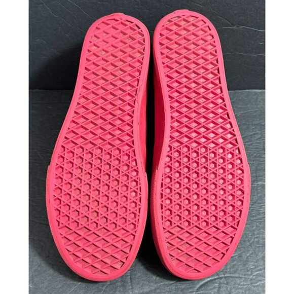 Vans Sk8-Hi 'Mono Red' Unisex Skate Shoe Men's Sz 9 or Women's Sz 10.5 - Picture 10 of 10